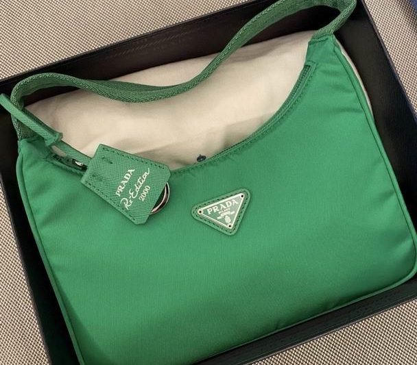 Replica Prada Bags Nylon Hobo 1NE215 23x13x5cm ap