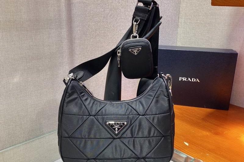 Replica Prada Bags AP1BC151 24x17x7
