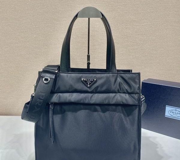 Replica Prada Bags Tote Re-Nylon 2VG318A 33x30x13cm ap 19
