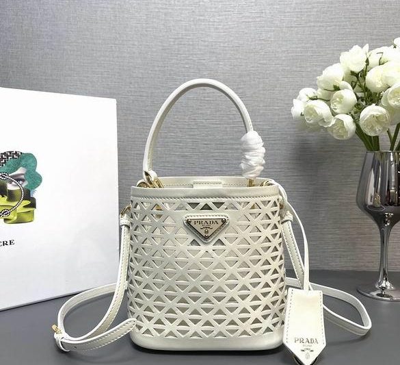 Replica Prada Bags 1BA217 18X17X10.5cm
