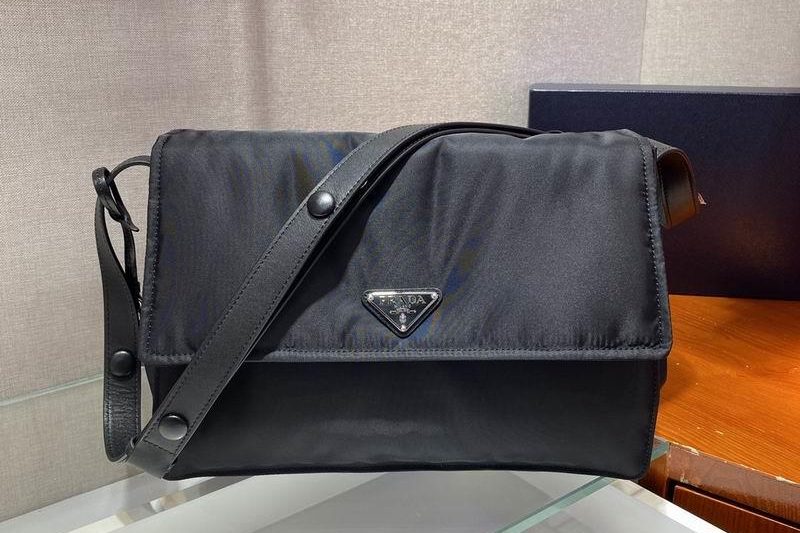 Replica Prada Bags Re-Nylon 1BD255 30×21.5x12cm ap 09