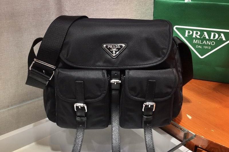 Replica Prada Bags Re-Nylon 1BD225 30x30x12cm ap
