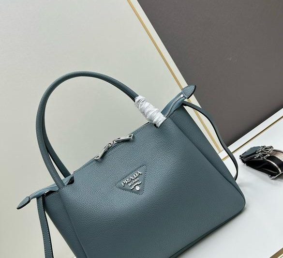 Replica Prada Bags Prada 66206 32x26x13cm jj5