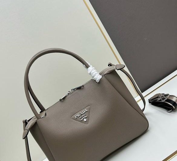 Replica Prada Bags Prada 66206 32x26x13cm jj3