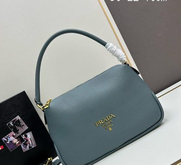 Replica Prada Bags Prada 1BA109 30x22x10cm jj2