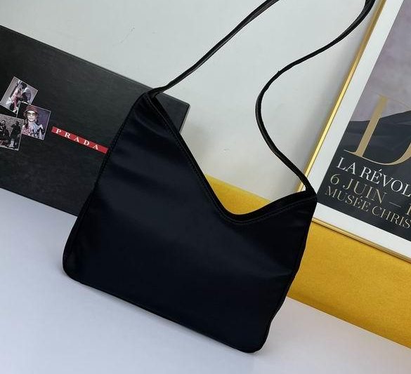 Replica Prada Bags WW219161 50X6.5X28