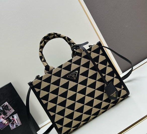 Replica Prada Bags Prada 23140 28x22x9cm jj1