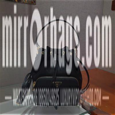 Replica Prada Bags Buet Re-Nylon 1BH1864 16x21x10cm ap 14