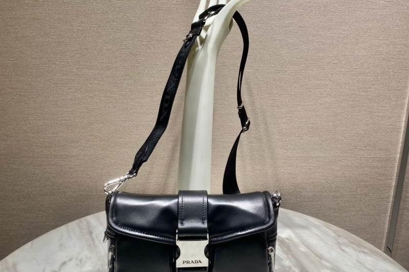 Replica Prada Bags Re-Nylon 1BD295 23×12.5×5.5cm ap 24