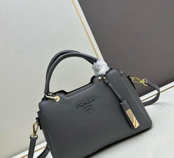 Replica Prada Bags Prada 445 30x21x13cm jj1