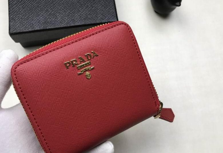 Replica Prada Bags LM0522 10x9x2cm YG 5