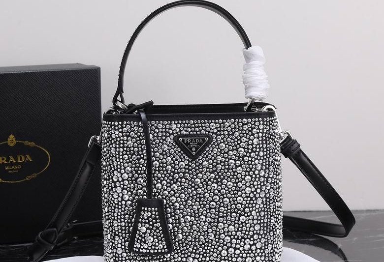 Replica Prada Bags 1012 16X21X10cm XM 4