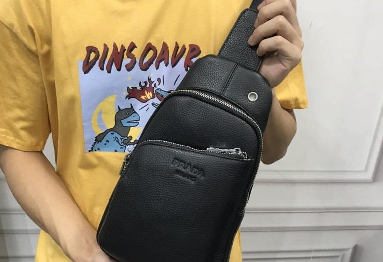 Replica Prada Bags 152-4 18X31X7cm XM