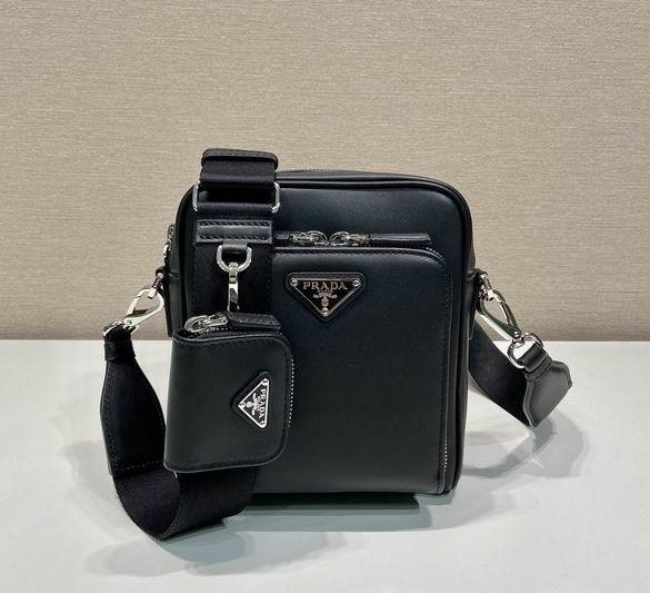 Replica Prada Bags 2VH168 16X18.5X5cm XM