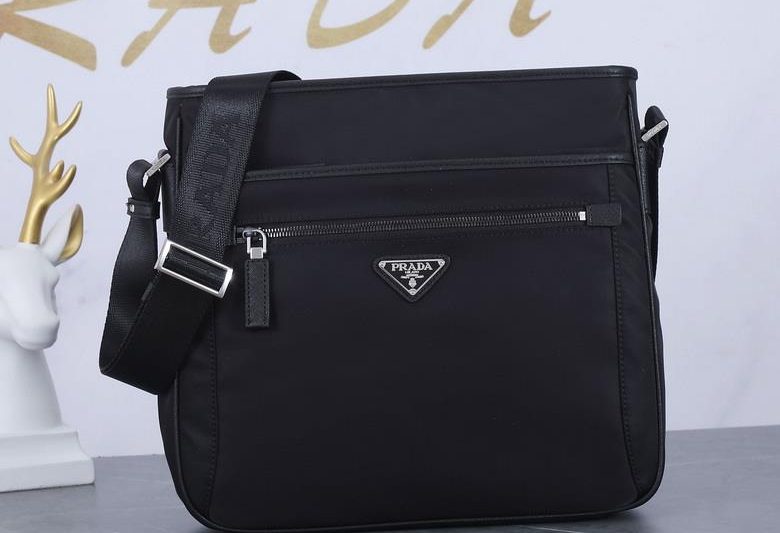 Replica Prada Bags 2VG953 31X29X7cm XM