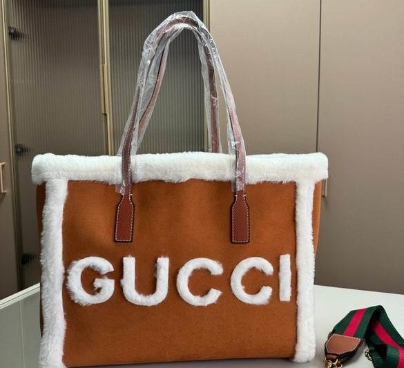 Replica Gucci Bags 1:1 GG D-301 41X15x33cm zy