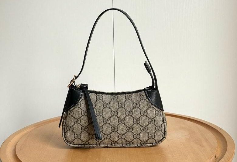 Replica Gucci Bags 1:1 Emblem 820696 23X13X2cm DF