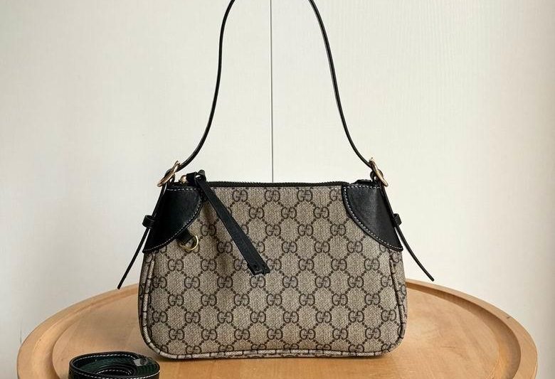 Replica Gucci Bags 1:1 Emblem 815218 24.5X16X5cm DF