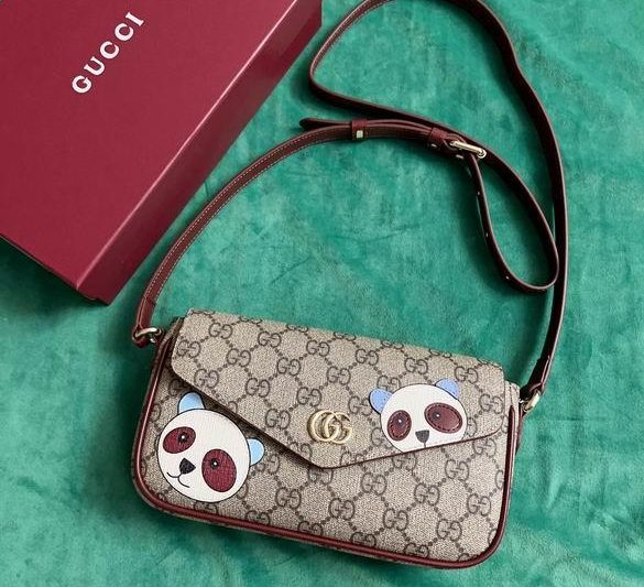 Replica Gucci Bags 1:1 818764 22X13X4cm DF 2colour
