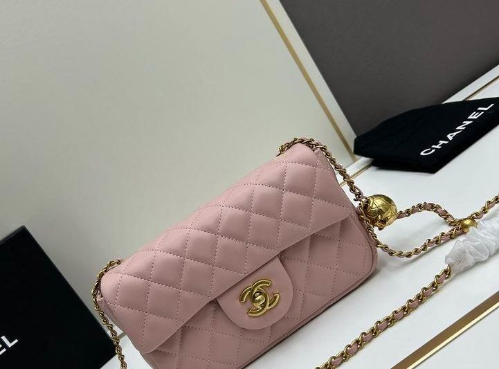 1:1 Replica Chanel Bags Chanel 5111 14x20x8cm jj1