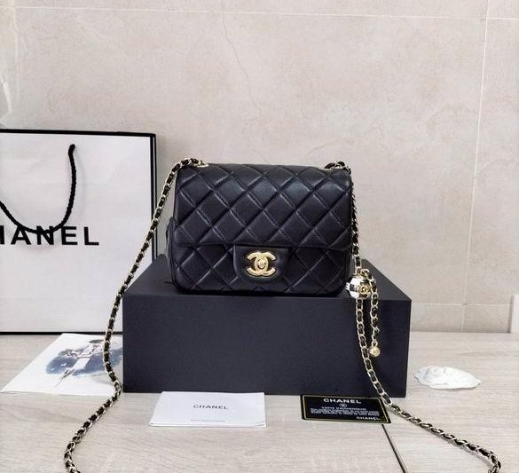 1:1 Replica Chanel Bags 9025 18X13X7cm WO