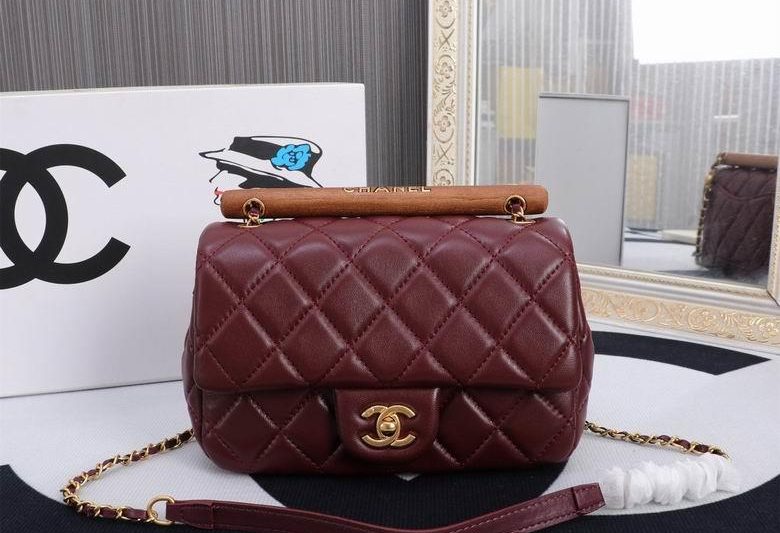 1:1 Replica Chanel Bags 8930 20cm WO 3colour