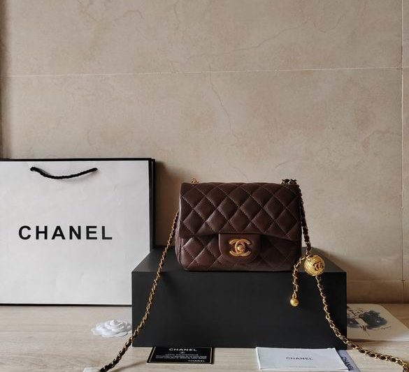 1:1 Replica Chanel Bags 9021 18X13X7cm WO