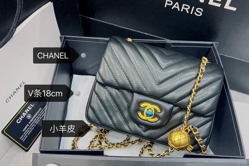 1:1 Replica Chanel Bags Chanel 羊皮18cm CN
