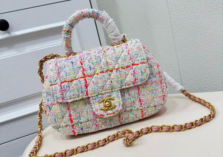 1:1 Replica Chanel Bags Chanel handle 6826 23×6.5x14cm zy1