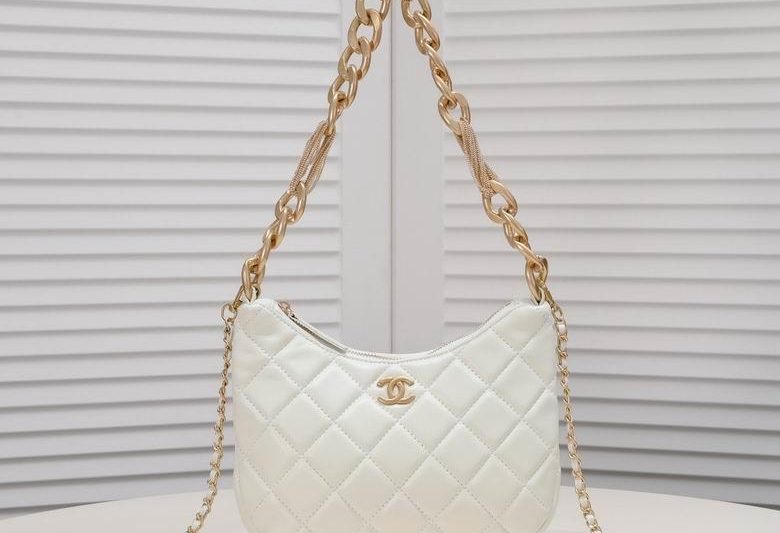 1:1 Replica Chanel Bags 9027 17.5X24X6cm WO  2colour
