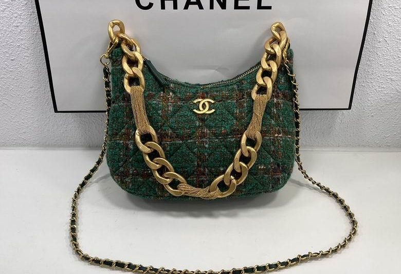 1:1 Replica Chanel Bags 3305 17.5X24X6cm WO  2colour