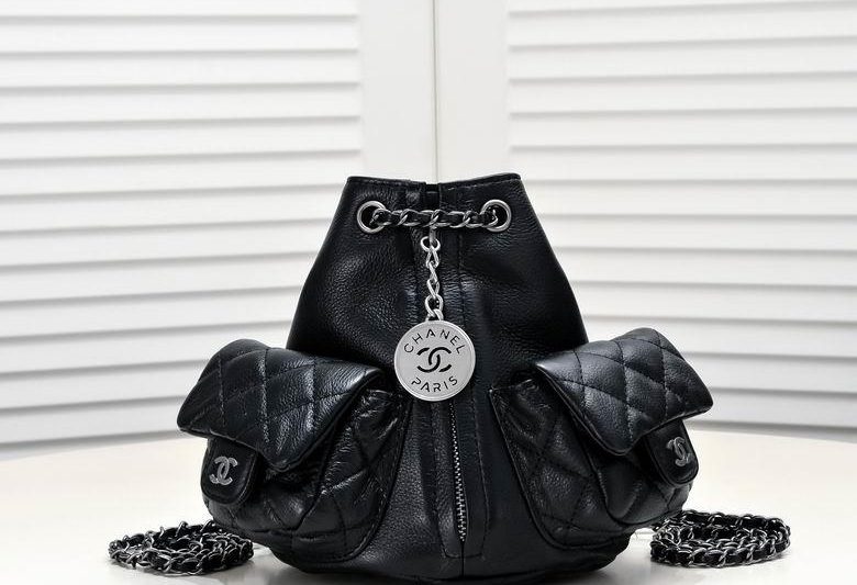 1:1 Replica Chanel Bags 8040 17X17.5X12cm WO
