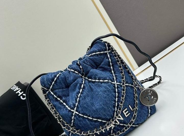 1:1 Replica Chanel Bags Chanel Jennie 22x19x6cm jj