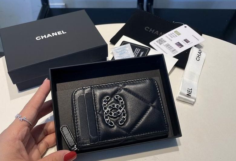 1:1 Replica Chanel Bags 2701 11X7.5cm