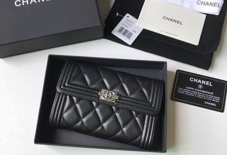 1:1 Replica Chanel Bags A84302 10.5X15X3cm YG 4colour