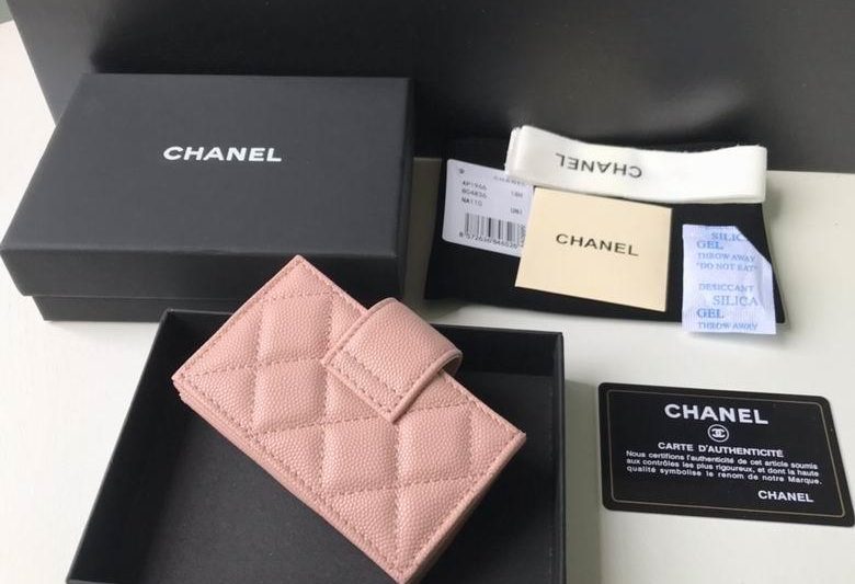 1:1 Replica Chanel Bags BT211071 10.3X6X2