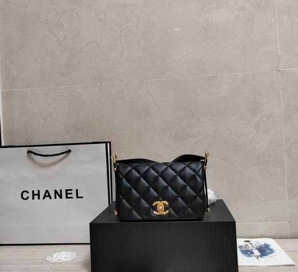 1:1 Replica Chanel Bags 9033 12.5X19X6cm WO