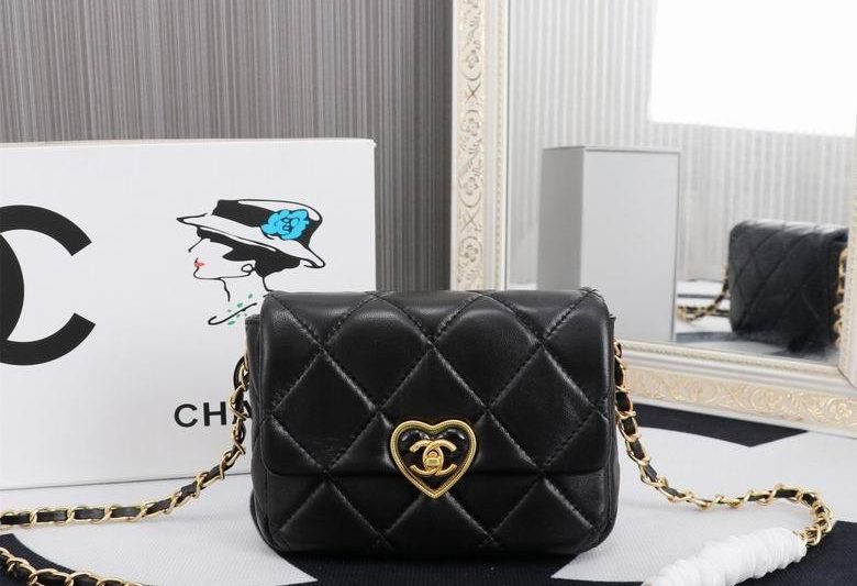 1:1 Replica Chanel Bags 576 18X13.5X5.5cm WO