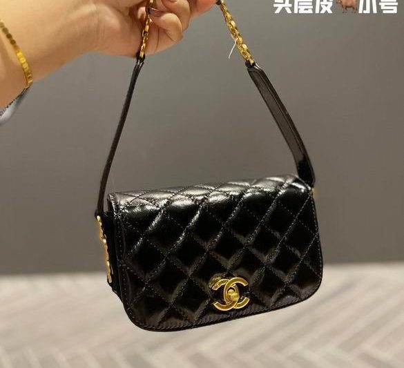 1:1 Replica Chanel Bags Chanel 17x10cm CN