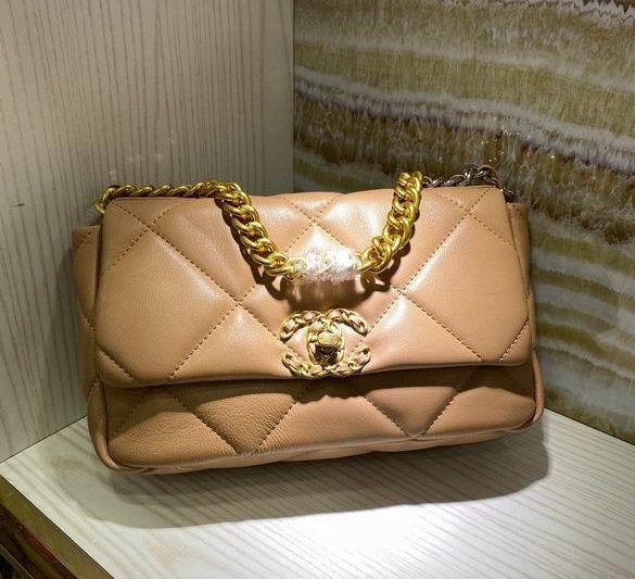1:1 Replica Chanel Bags BT33845 16X26X9