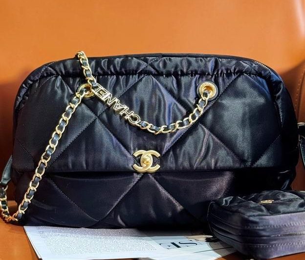 1:1 Replica Chanel Bags 122402 WO