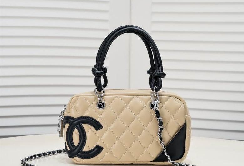 1:1 Replica Chanel Bags A9117 11.5X21X9cm WO 4colour