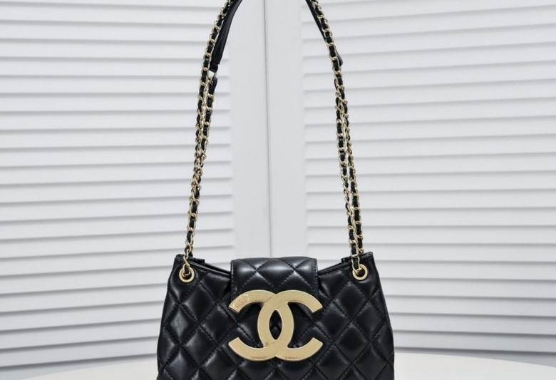 1:1 Replica Chanel Bags 4596 18X25.5X5cm WO