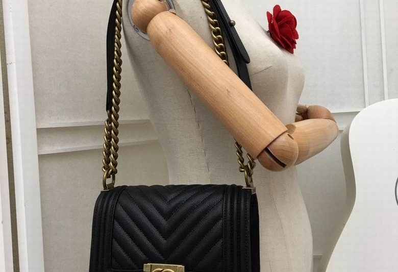1:1 Replica Chanel Bags 67085 20X12X7.5cm XMY 28