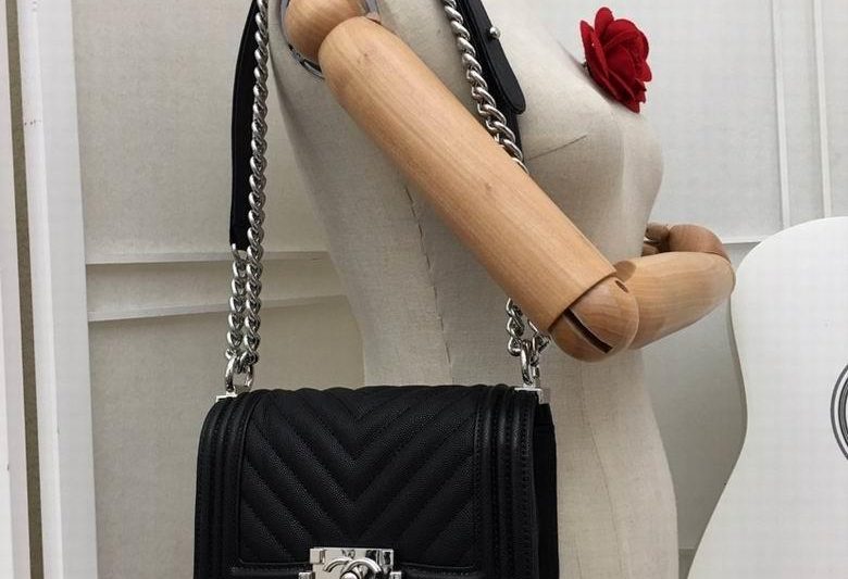 1:1 Replica Chanel Bags 67085 20X12X7.5cm XMY 27