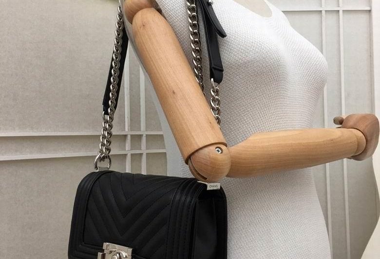 1:1 Replica Chanel Bags 67085 20X12X7.5cm XMY 19