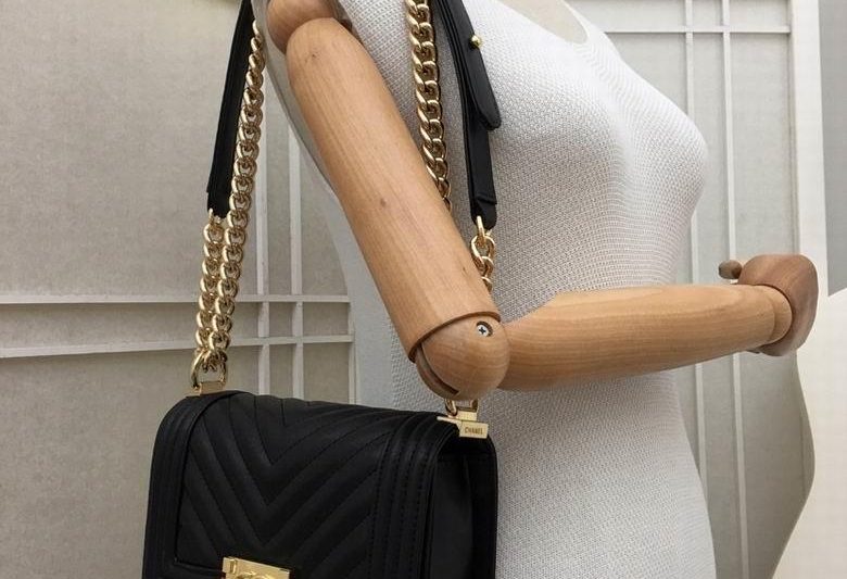 1:1 Replica Chanel Bags 67085 20X12X7.5cm XMY 18
