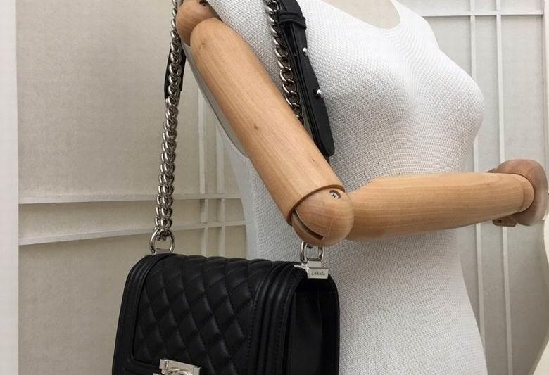 1:1 Replica Chanel Bags 67085 20X12X7.5cm XMY 12