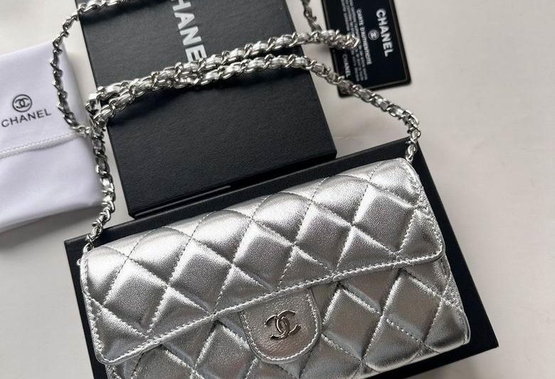 1:1 Replica Chanel Bags A50076 18X10.5X3.5cm XMY 6