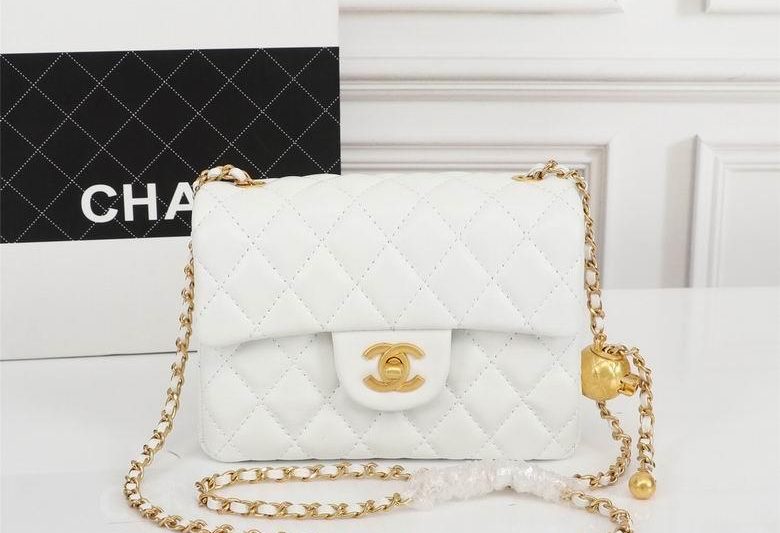 1:1 Replica Chanel Bags 6210 18cm XMY 6
